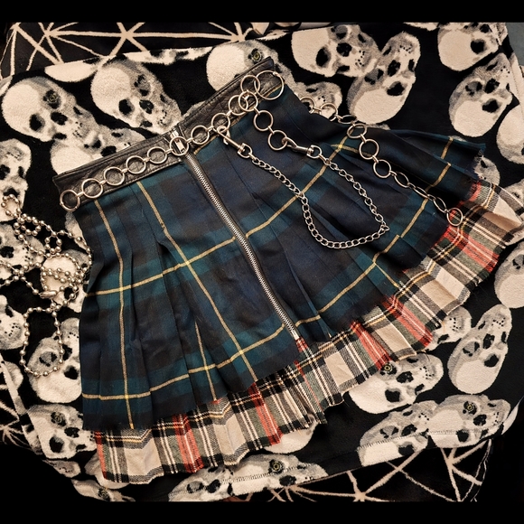 |Ragged Priest| Vintage Layered Tartan Plaid Pleated Zip Mini Skirt Grunge Punk - Picture 2 of 7